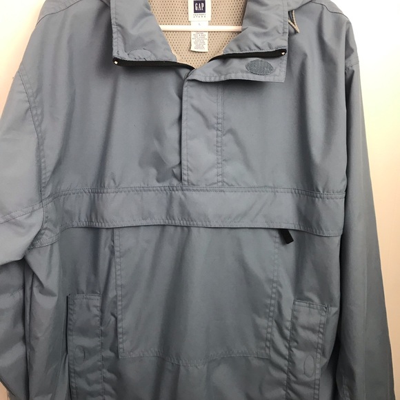 Gap Windbreaker Hooded  men’s size L.            Ñ - Picture 5 of 8